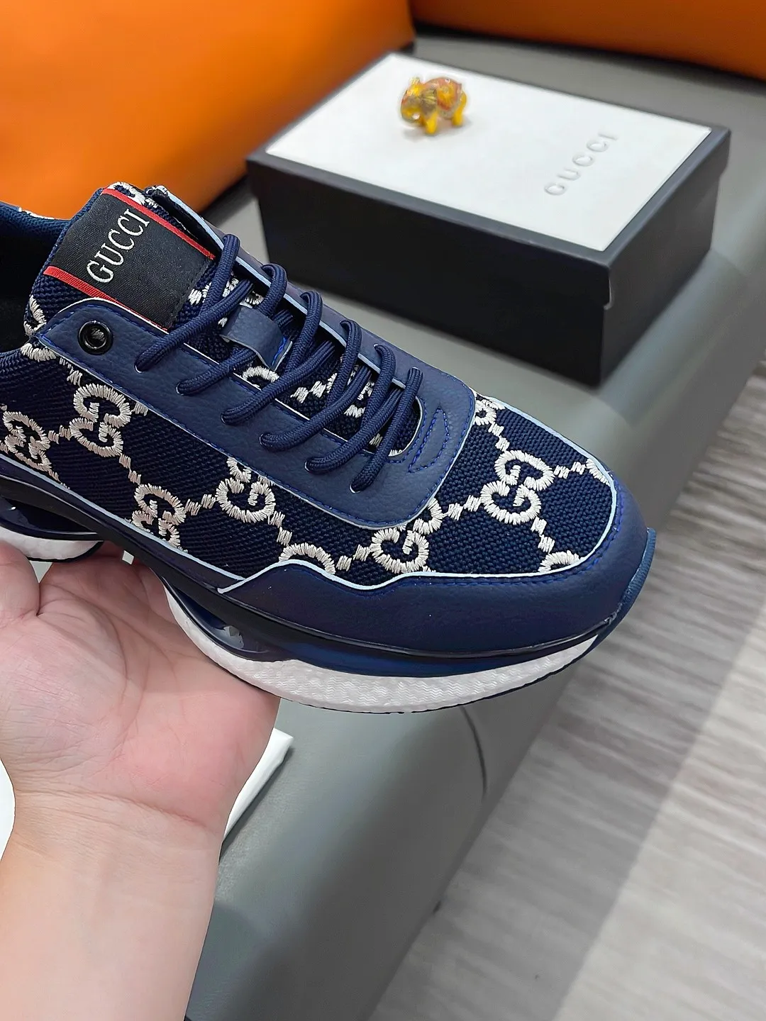 Men's shoes GUCCI "Gucci" P440 Regular size: 38-44 (casual shoes) Product materials: Selected cowhide upper, soft sheepskin lining; original outsole.
